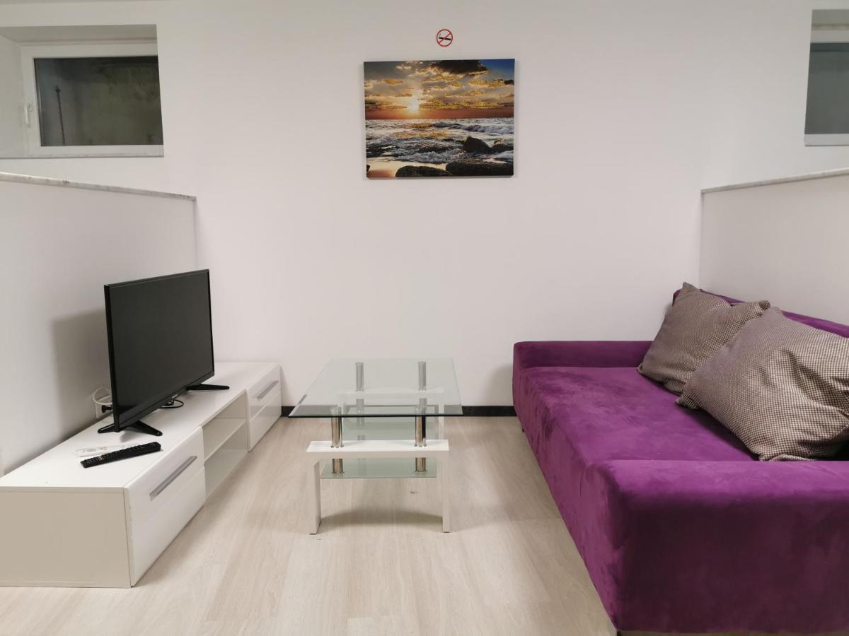 Messe Unterkunft Vanilla Köln Dış mekan fotoğraf