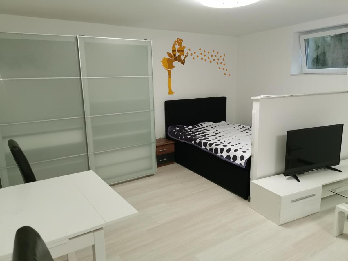 Messe Unterkunft Vanilla Köln Dış mekan fotoğraf
