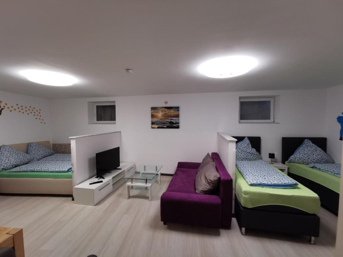 Messe Unterkunft Vanilla Köln Dış mekan fotoğraf